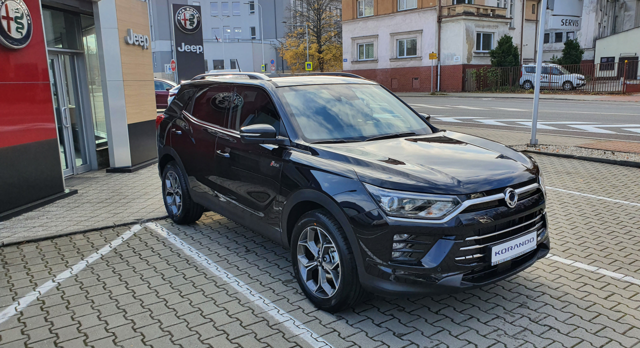 Korando STYLE+ 2WD MT (LAK)