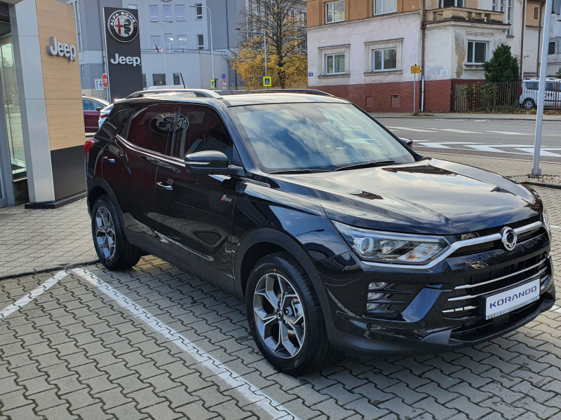 Korando STYLE+ 2WD MT (LAK)