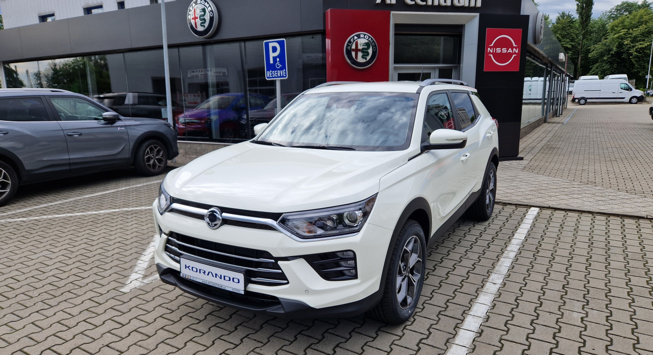 Korando STYLE+ 4WD AT(WAA)