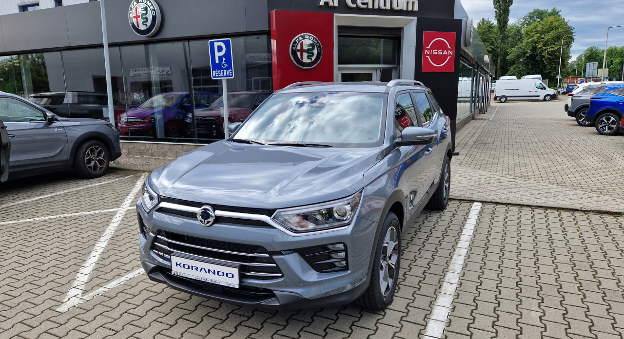 Korando STYLE+ 2WD AT (ADE)