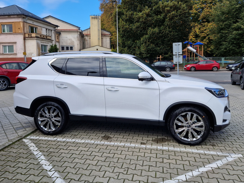 REXTON 2.2 PREMIUM+ (WAK)