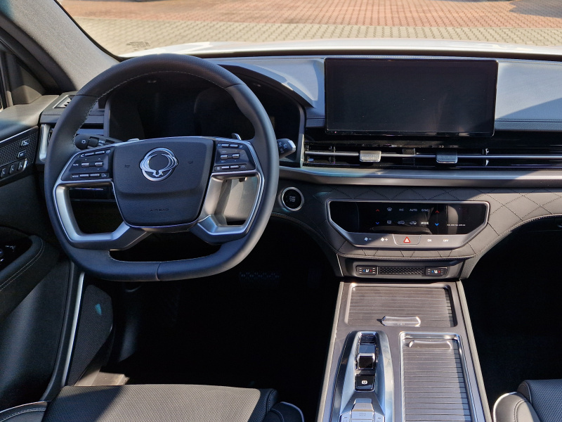 REXTON 2.2 PREMIUM+ (WAK)