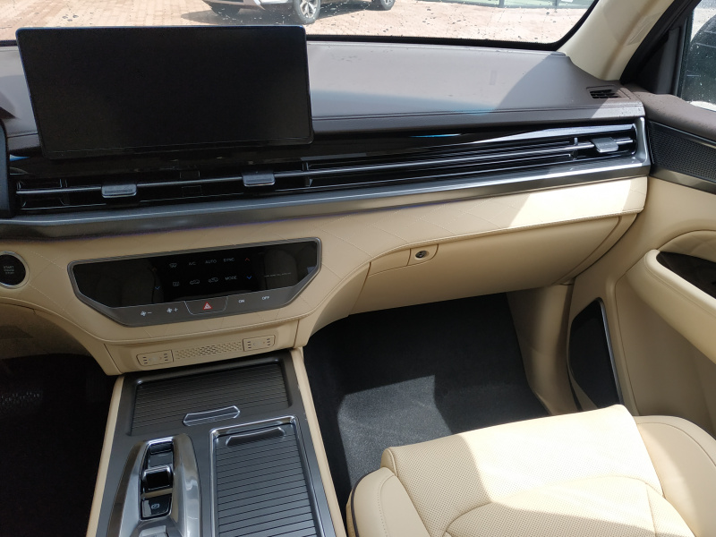 REXTON 2.2 PREMIUM+ Black Edition (LAK) 2