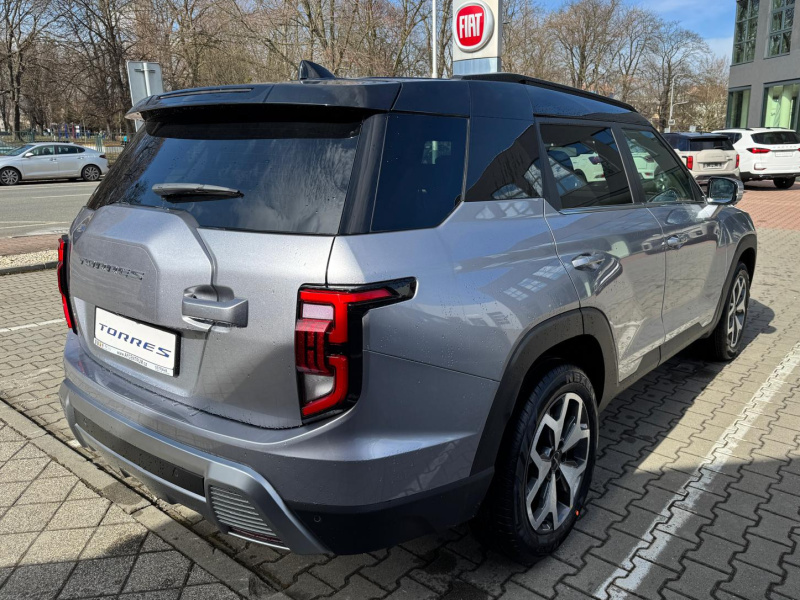 Torres CLEVER 4WD AT (ADE)