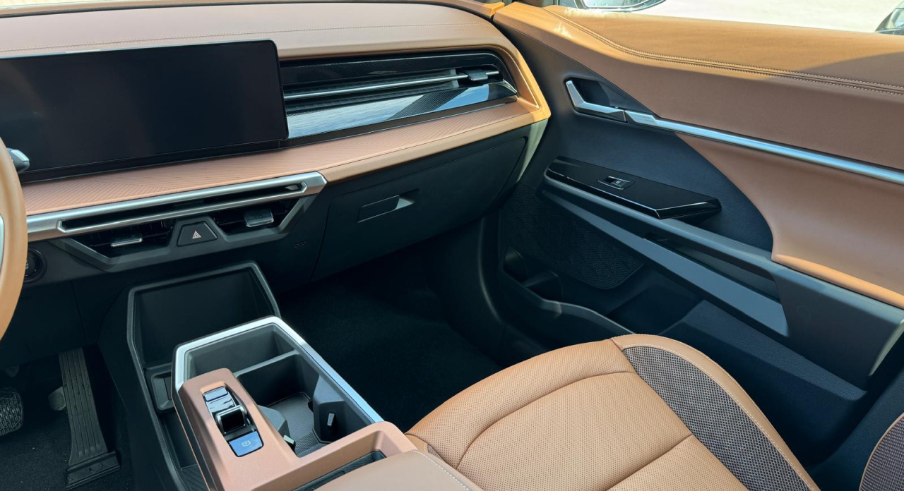 Torres CLEVER 4WD AT (ADE)