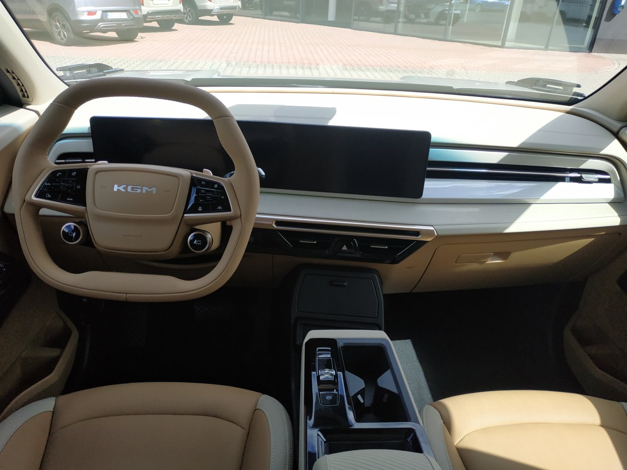 KGM Actyon PREMIUM 2WD AT EBL