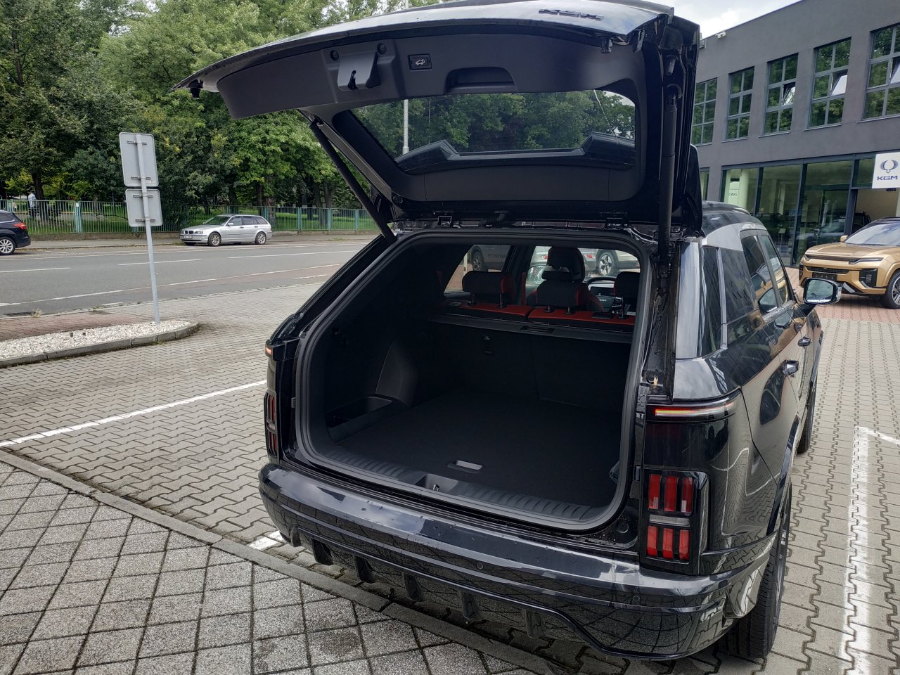 KGM Actyon PREMIUM 2WD AT LAK