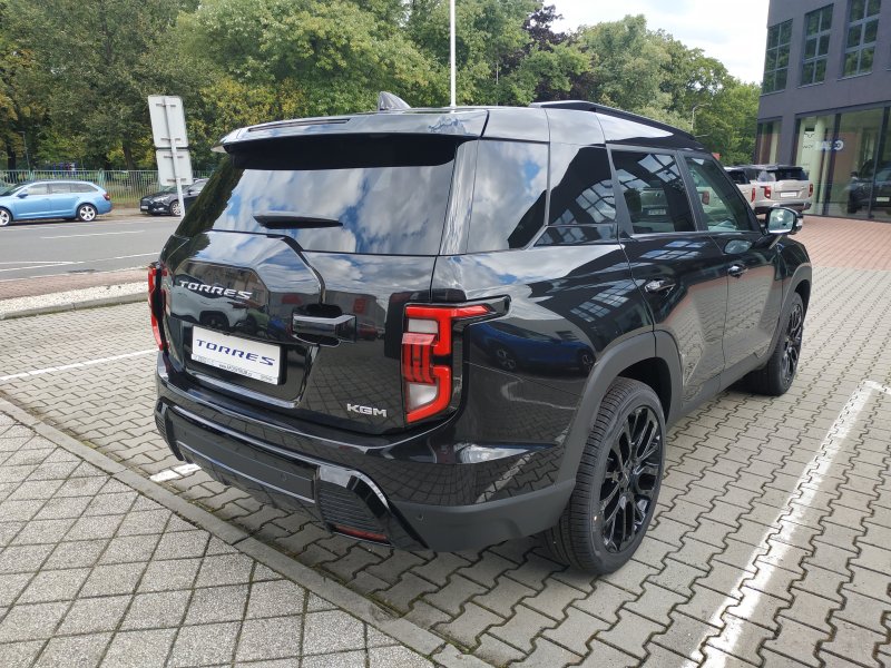 Torres STYLE Black Edition 2WD AT