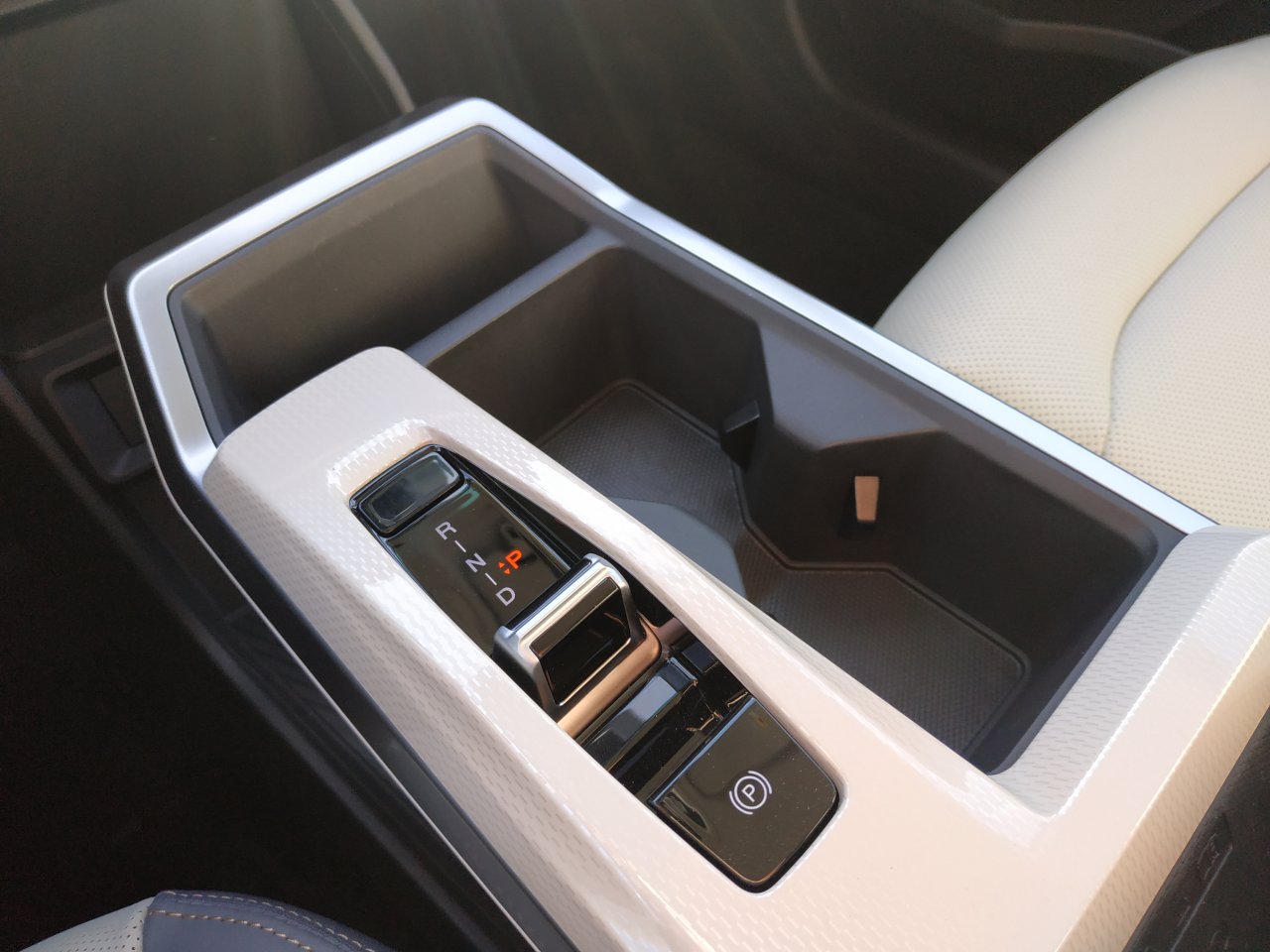 Torres EVX Premium 73.4kWh - 152kW LAK