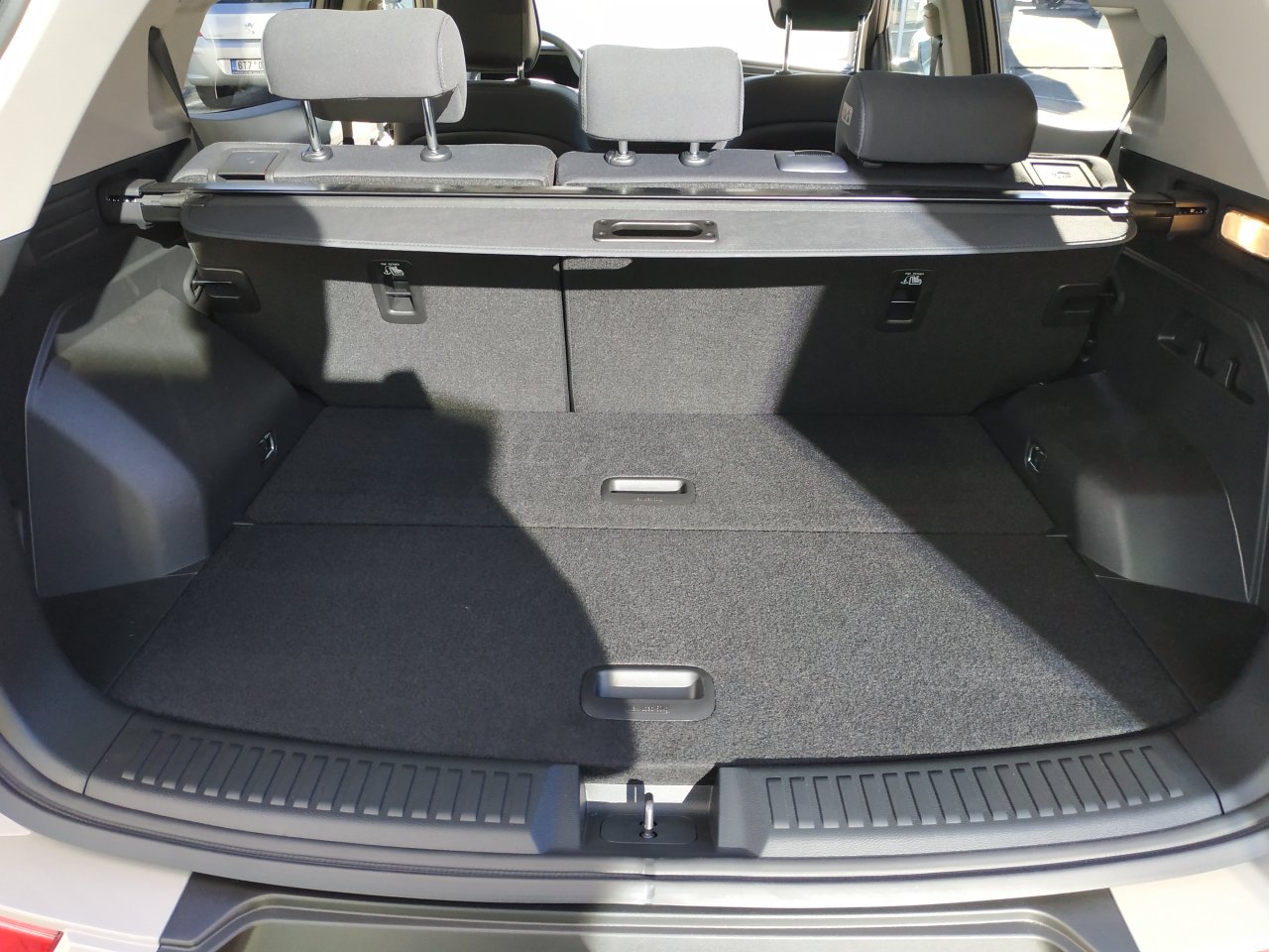 Korando STYLE+ 2WD MT (EBL) (D)