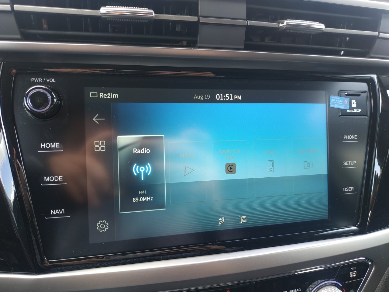 Korando STYLE+ 2WD MT (WAA)