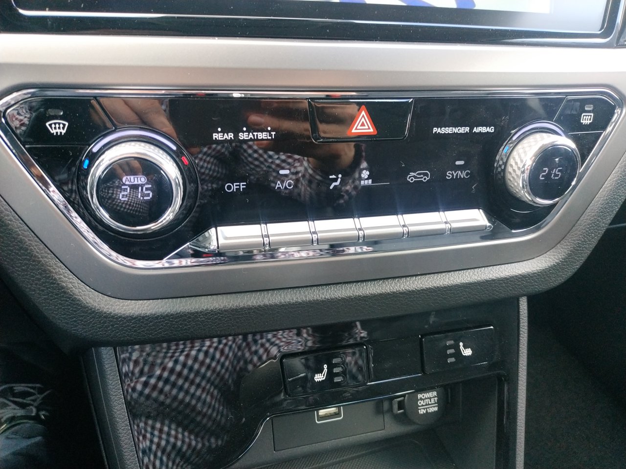 Korando STYLE+ 2WD MT (WAA)