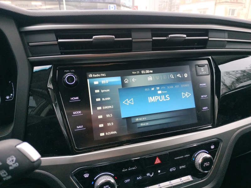 Korando STYLE+ 2WD MT (EBL) (4663)