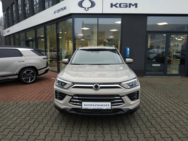 Korando STYLE+ 2WD MT (EBL) (4655)
