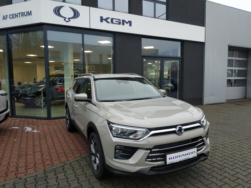 Korando STYLE+ 2WD MT (EBL) (4655)