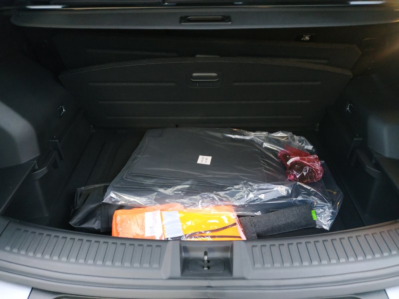 Korando STYLE+ 4WD MT MY25 (ADE) (1559)