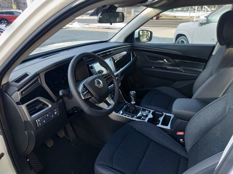 Korando STYLE+ 4WD MT MY25 (WAA) (1571)