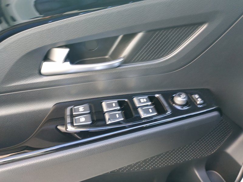 Korando STYLE+ 4WD MT MY25 (WAA) (1571)