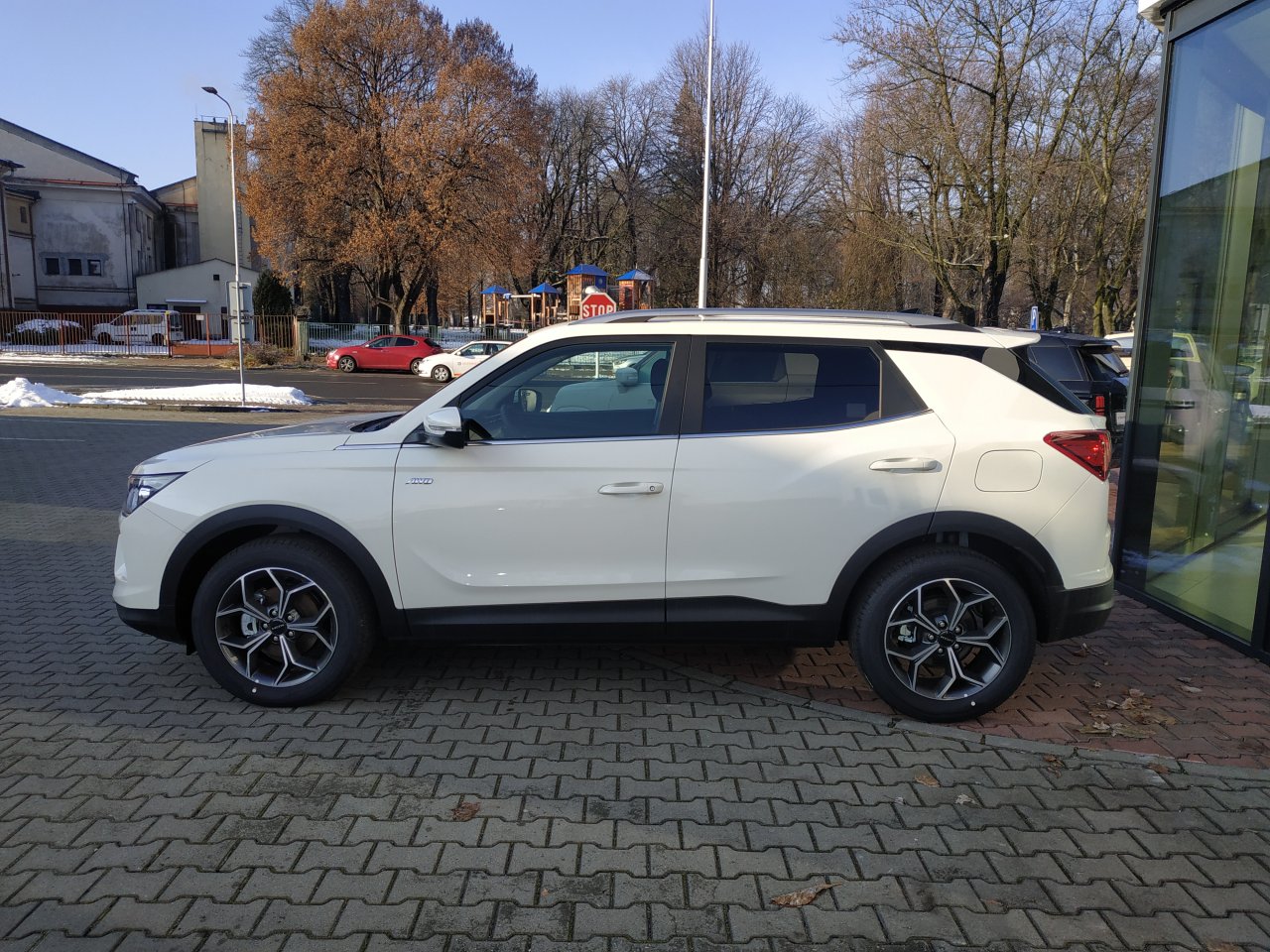 Korando STYLE+ 4WD MT (WAA) (5034)