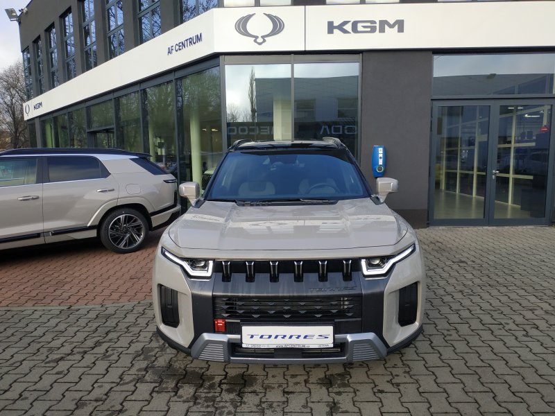 Torres CLUB+ 2WD AT (EBL)