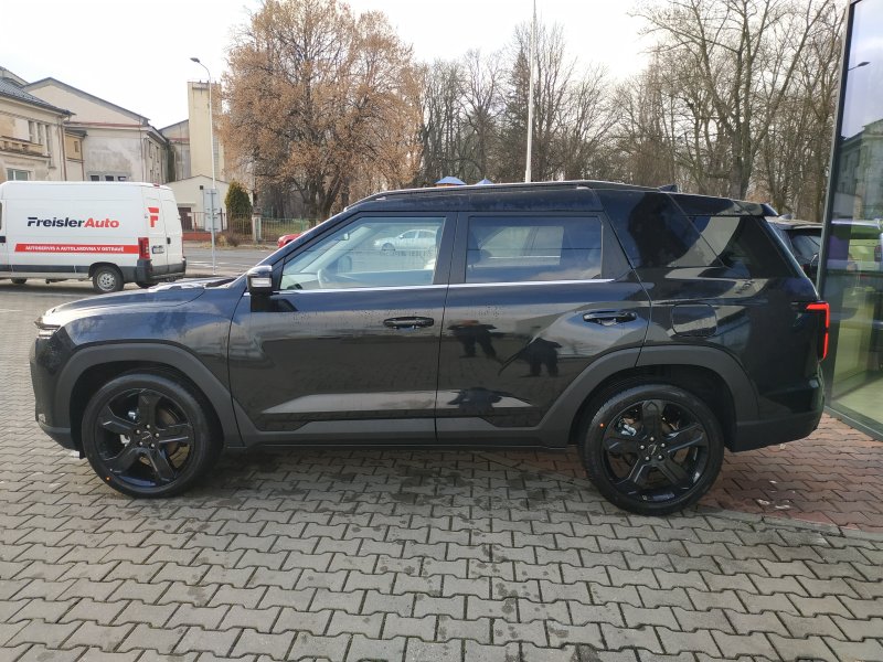 Torres HEV STYLE B.E. 2WD AT (LAK)