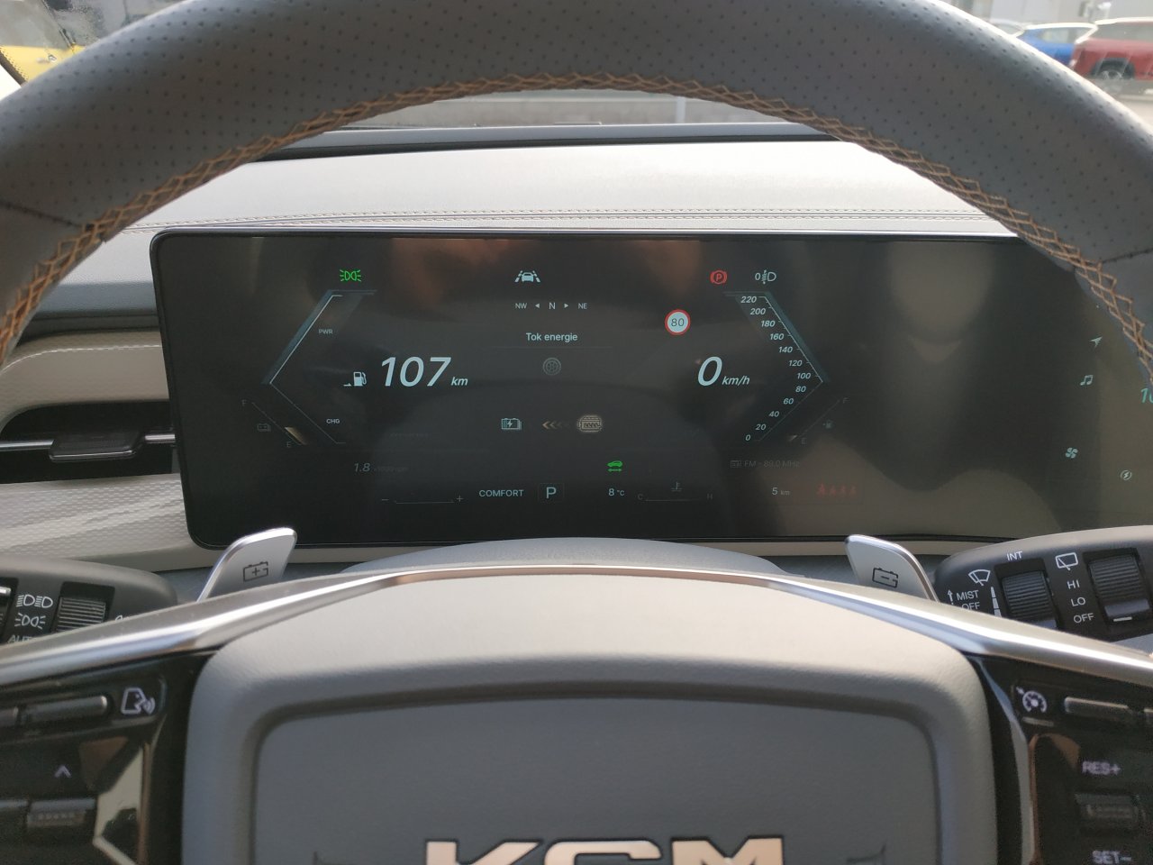 Torres HEV STYLE B.E. 2WD AT (LAK)