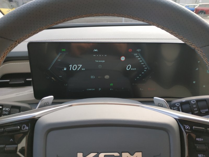 Torres HEV STYLE B.E. 2WD AT (LAK)