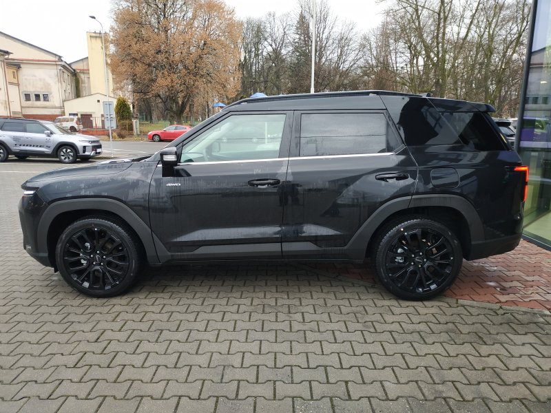 Torres STYLE Black Edition 4WD AT (LAK)