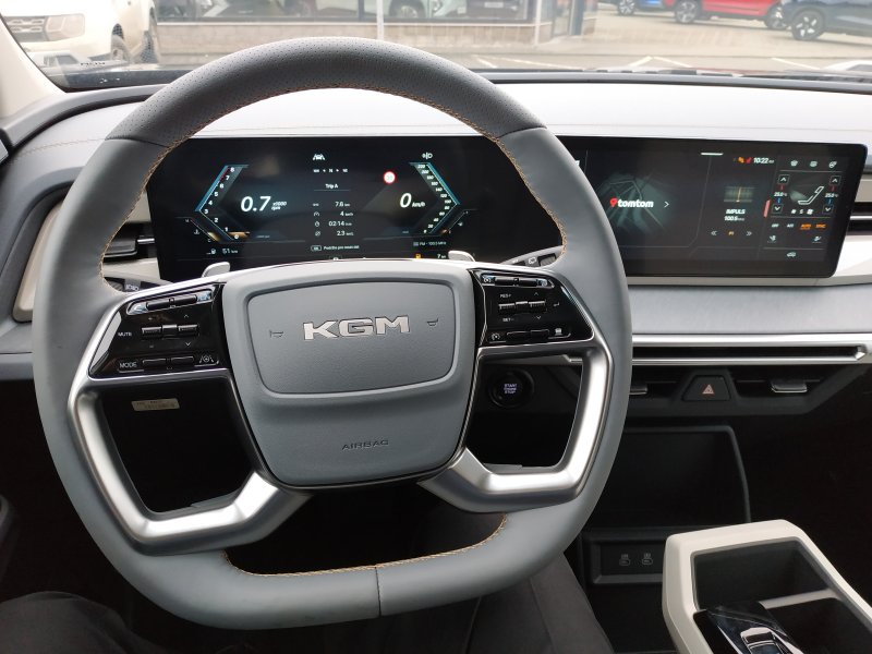 Torres STYLE Black Edition 4WD AT (LAK)