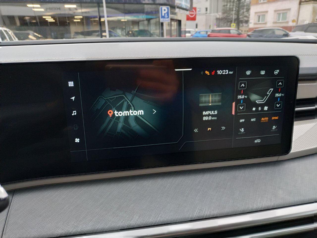 Torres STYLE Black Edition 4WD AT (LAK)