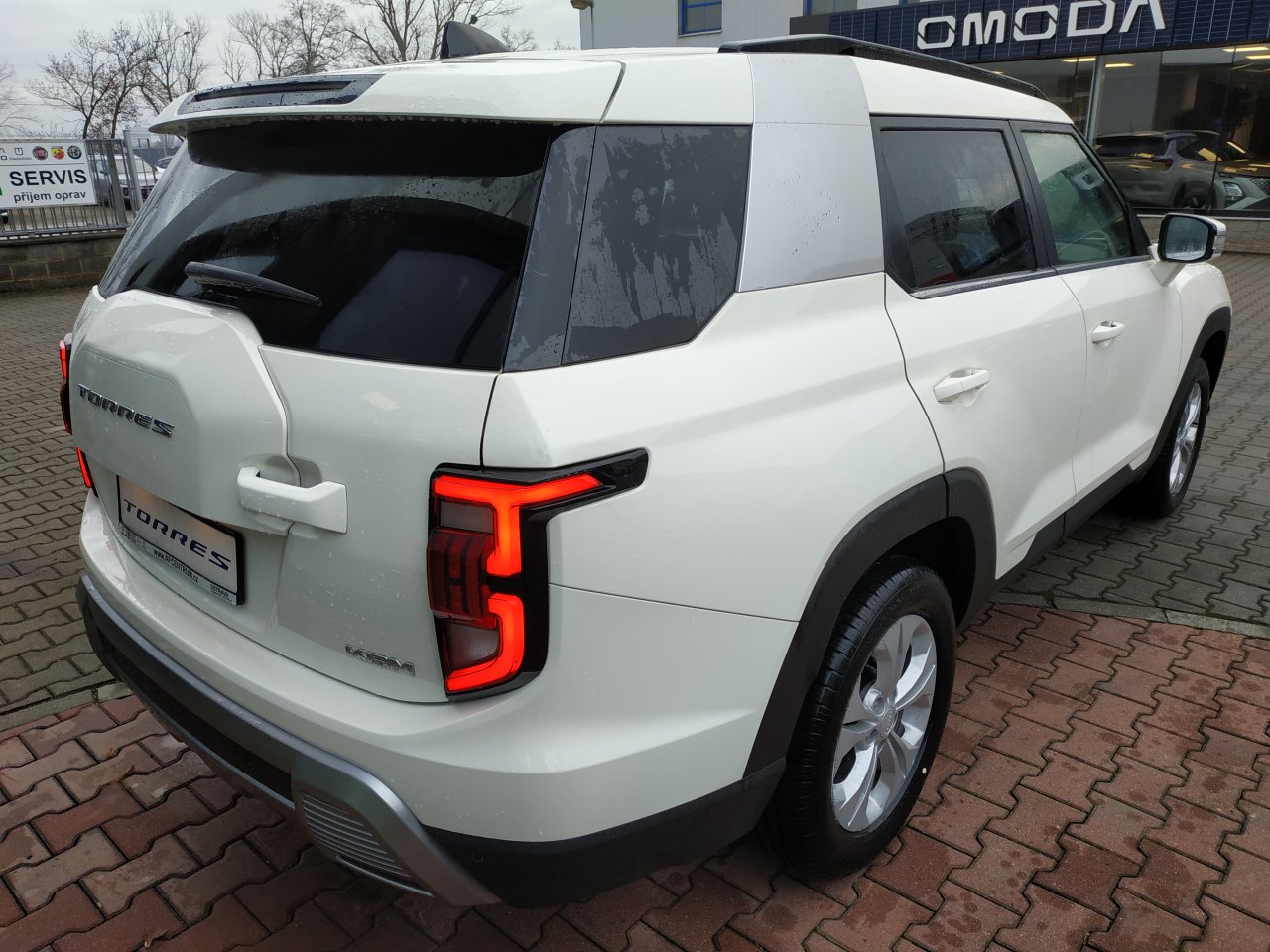 Torres CLUB 2WD MT (WAA)