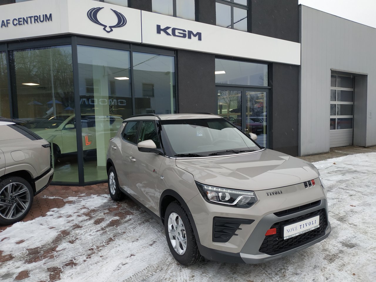 SsangYong Tivoli 2WD MT EBL