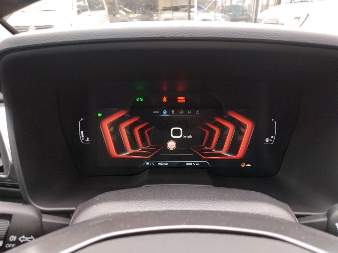 SsangYong Tivoli 2WD MT EBL