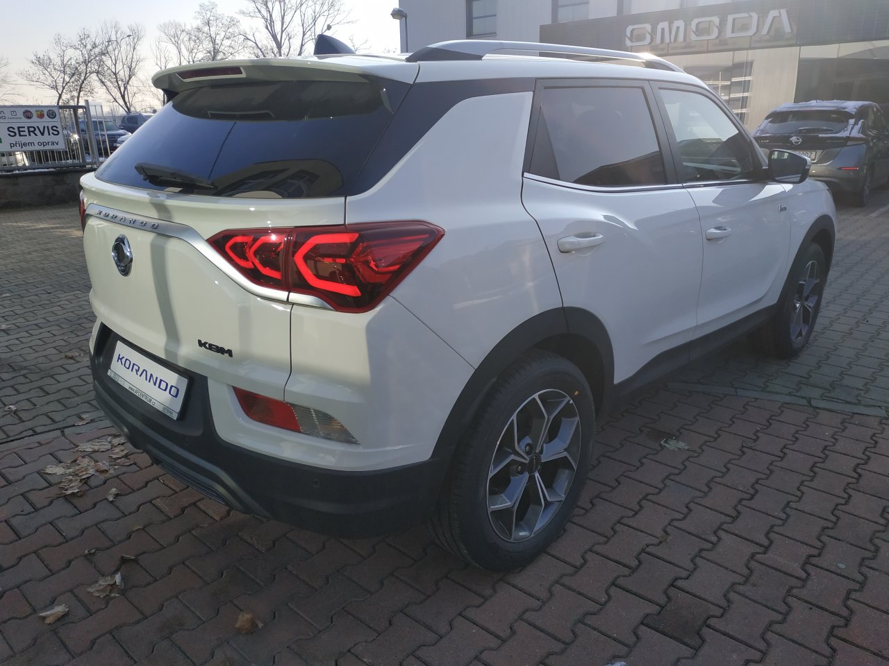 Korando STYLE+ 2WD MT (WAA) (6454)