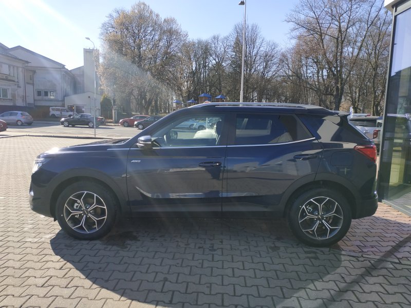 Korando STYLE+ 2WD AT (BAS) (4421)