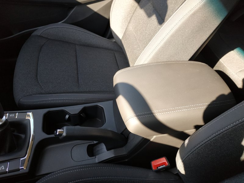 Korando STYLE+ 2WD MT (EBL) (6897)