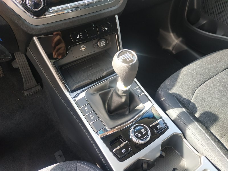Korando STYLE+ 4WD MT (ADE) (116727)